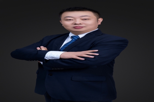 赵立伟